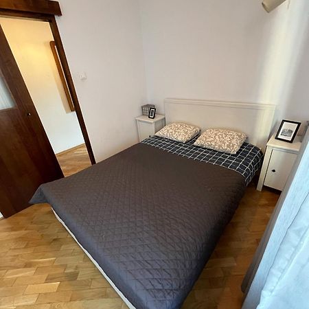 Downtown Apartment B Krakov Exteriér fotografie